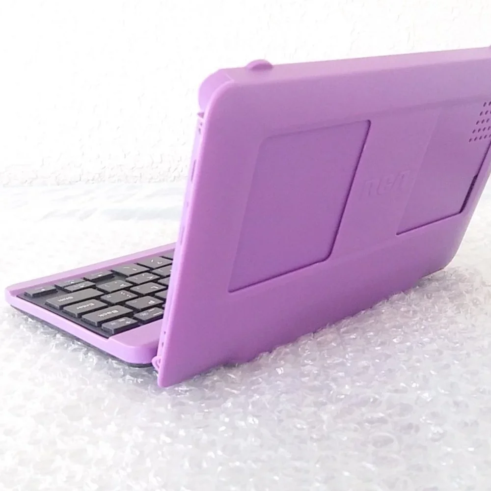 RCA Voyager Pro Tablet W/ Keyboard Case, 7